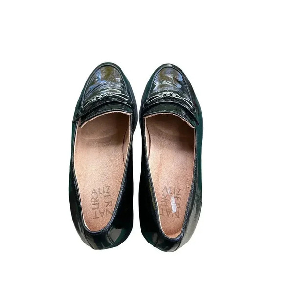 Naturalizer patent leather platform loafers with chain detail . Size 7M - Picture 1 of 5